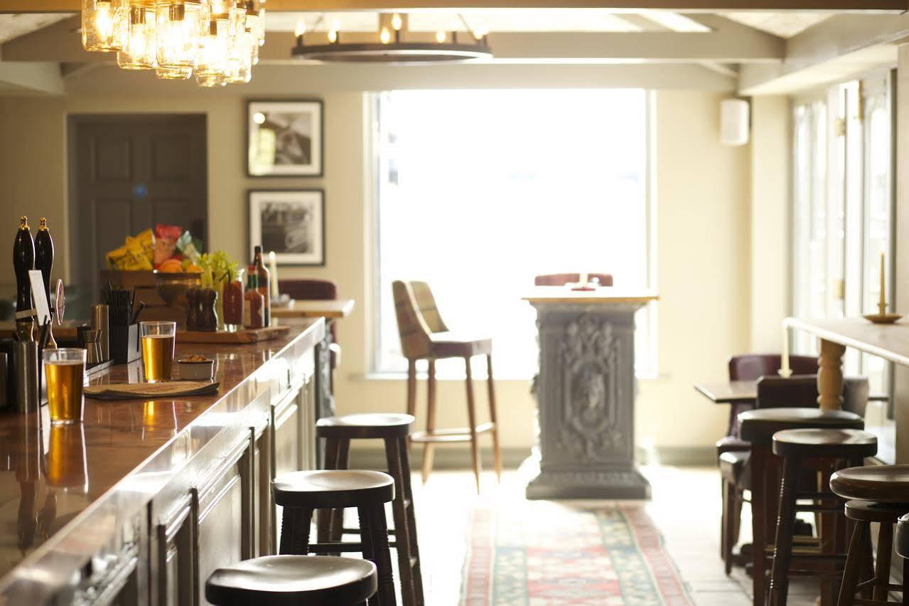 Crab & Boar Newbury  Exterior foto